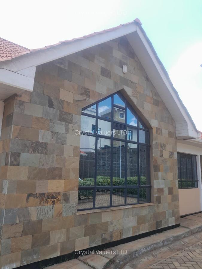 3 Bed House with Garden in Kenyatta Road - 1
