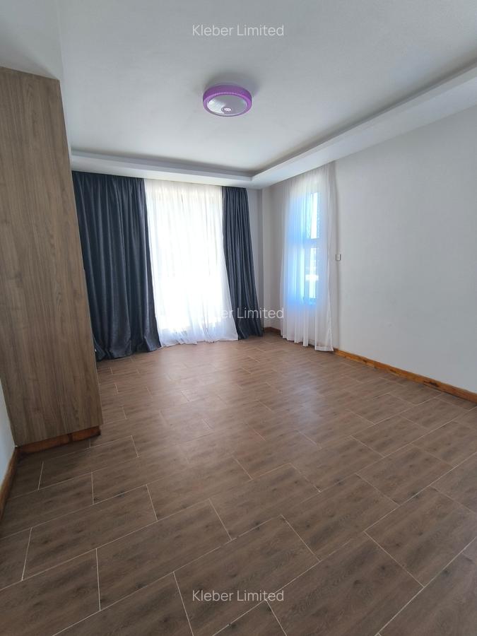 4 Bed Townhouse with En Suite at Kenyatta Road - 13