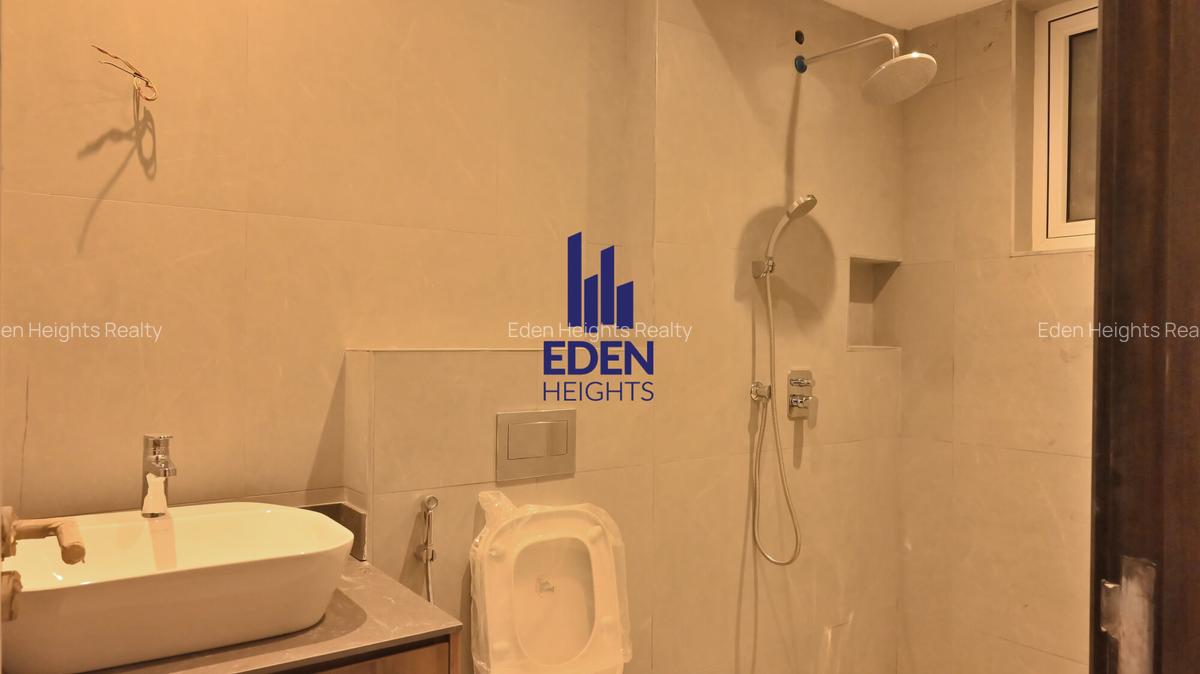 3 Bed Apartment with En Suite at General Mathenge - 10