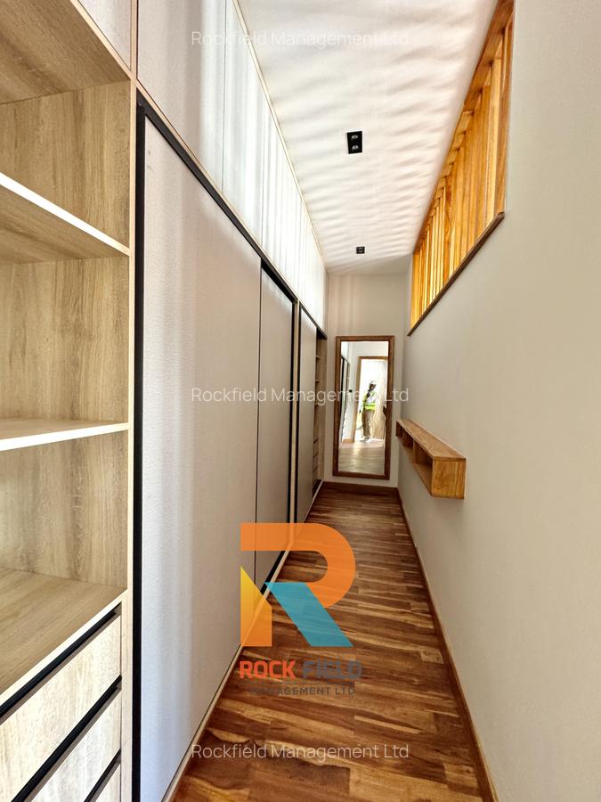 4 Bed Villa with En Suite in Loresho - 14