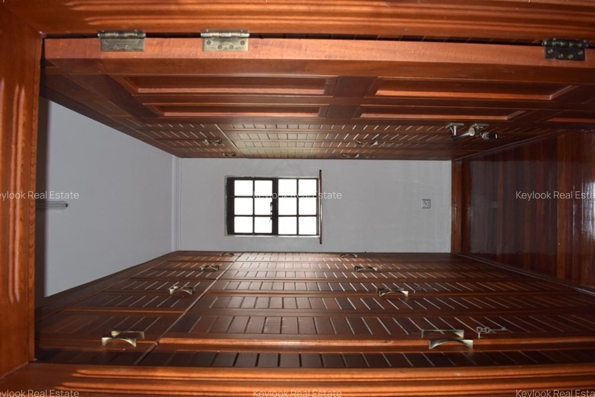 4 Bed Townhouse with En Suite at Peponi Road - 4