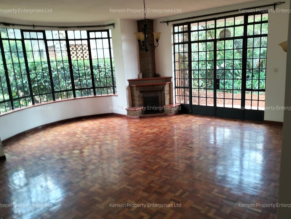 5 Bed Townhouse with En Suite in Lavington - 9