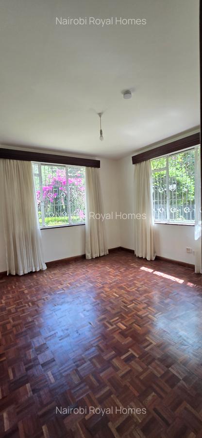 5 Bed House with En Suite at Kyuna Crescent - 9