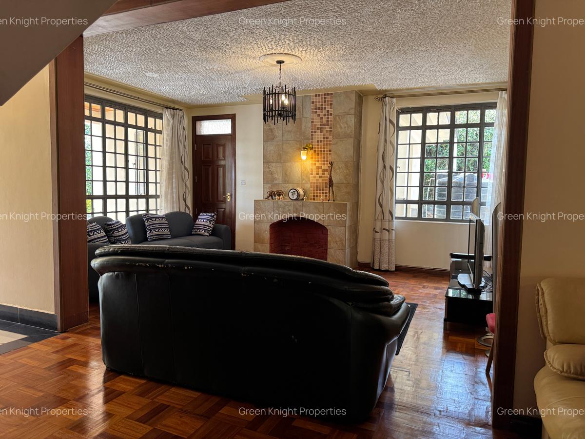 6 Bed House with En Suite in Runda - 15