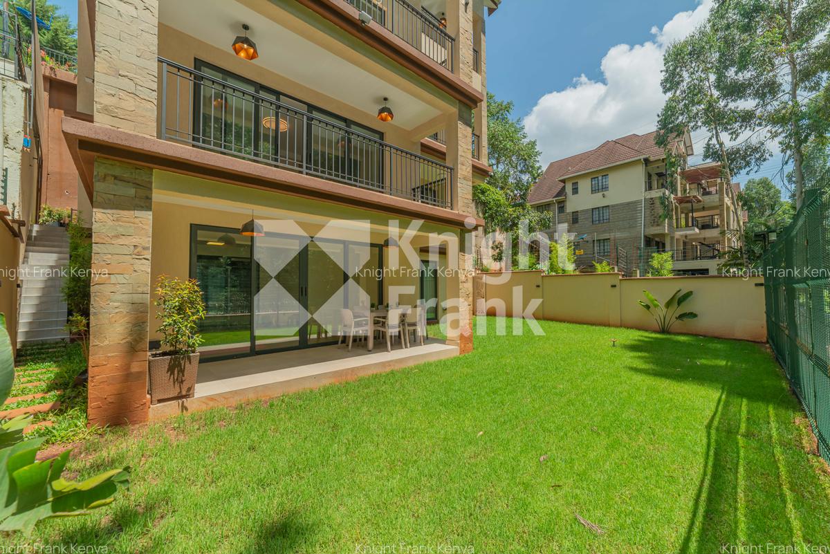 5 Bed Townhouse with En Suite in Redhill - 18