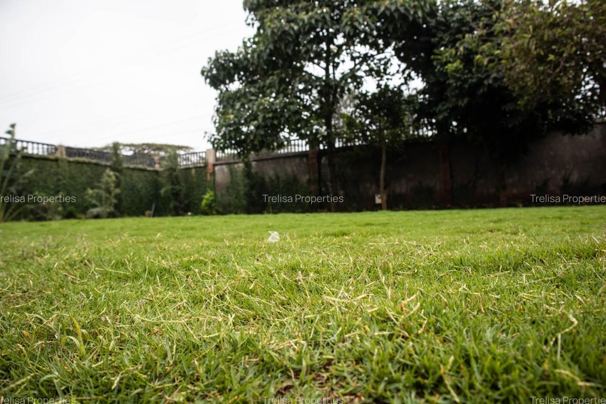 6 Bed Townhouse with En Suite at Masai Lodge Road - 8