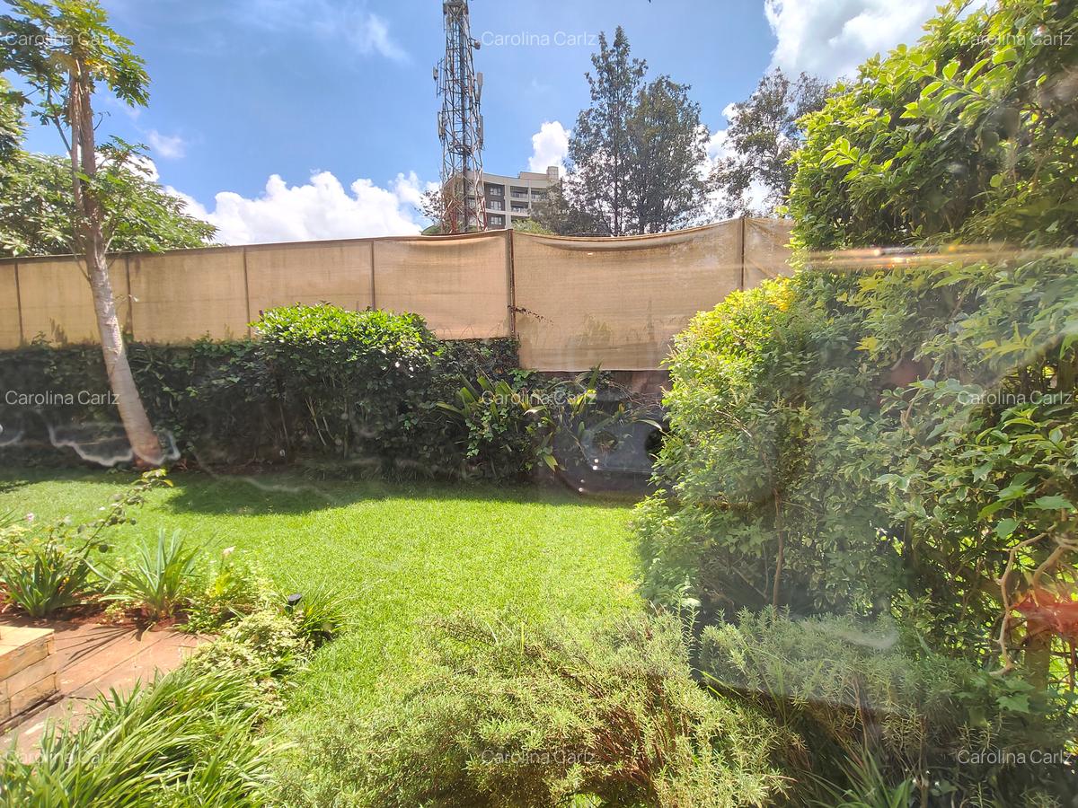 5 Bed Townhouse with En Suite at Spring Valley - 3