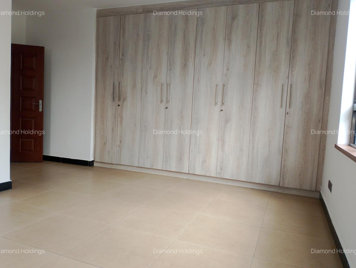 2 Bed Apartment with En Suite at Parklands - 3