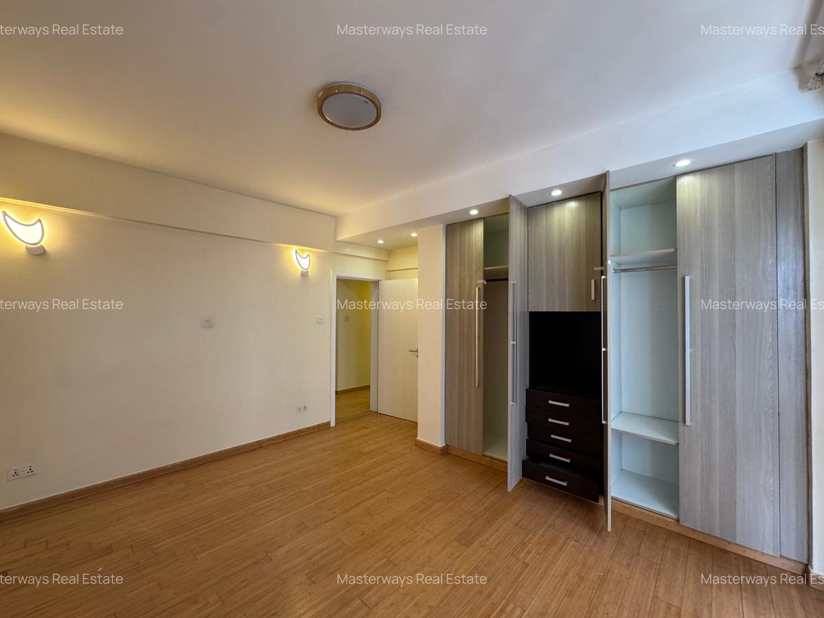 4 Bed Apartment with En Suite in Kileleshwa - 12