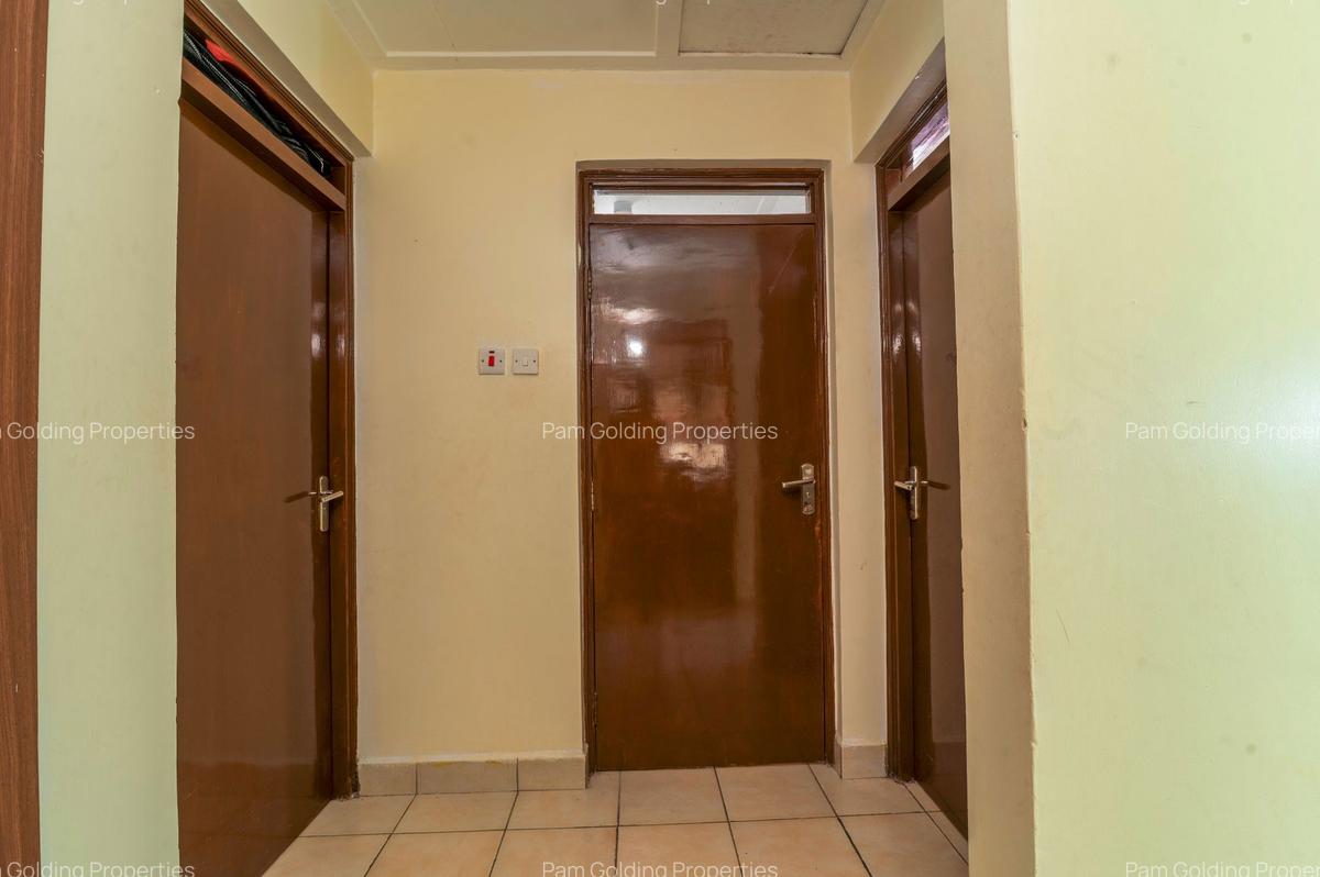 4 Bed Townhouse with En Suite at Katani Road - 10