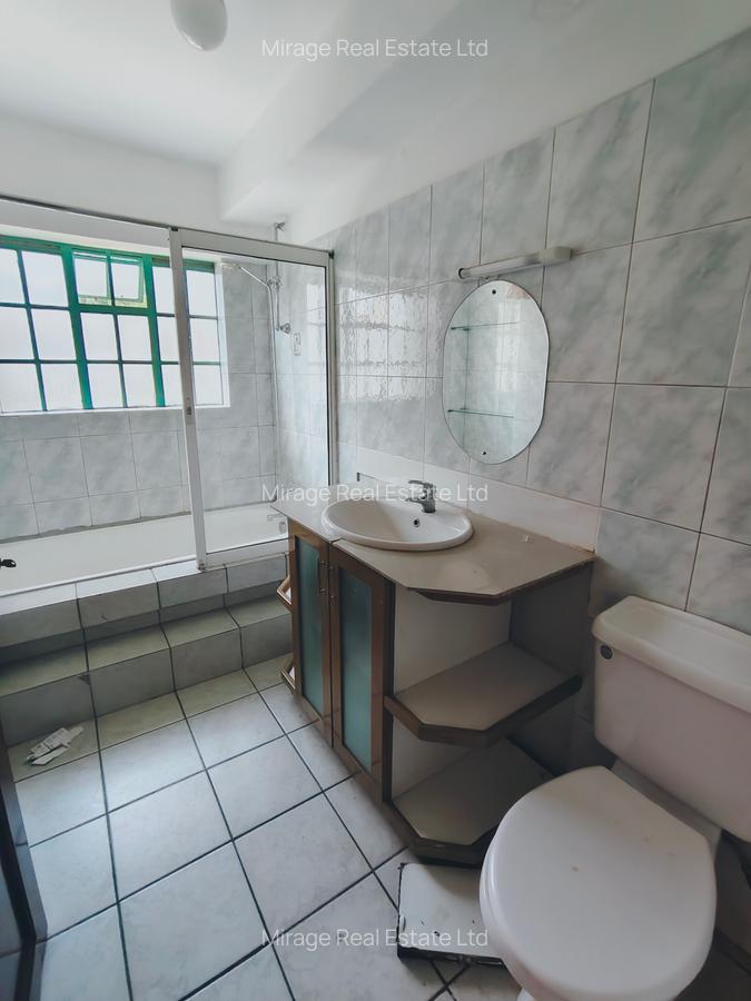 3 Bed Apartment with Parking in Kileleshwa - 8