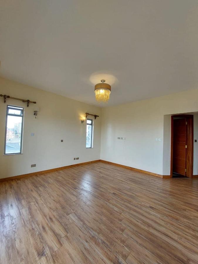 Serviced 4 Bed Apartment with En Suite in Kileleshwa - 9