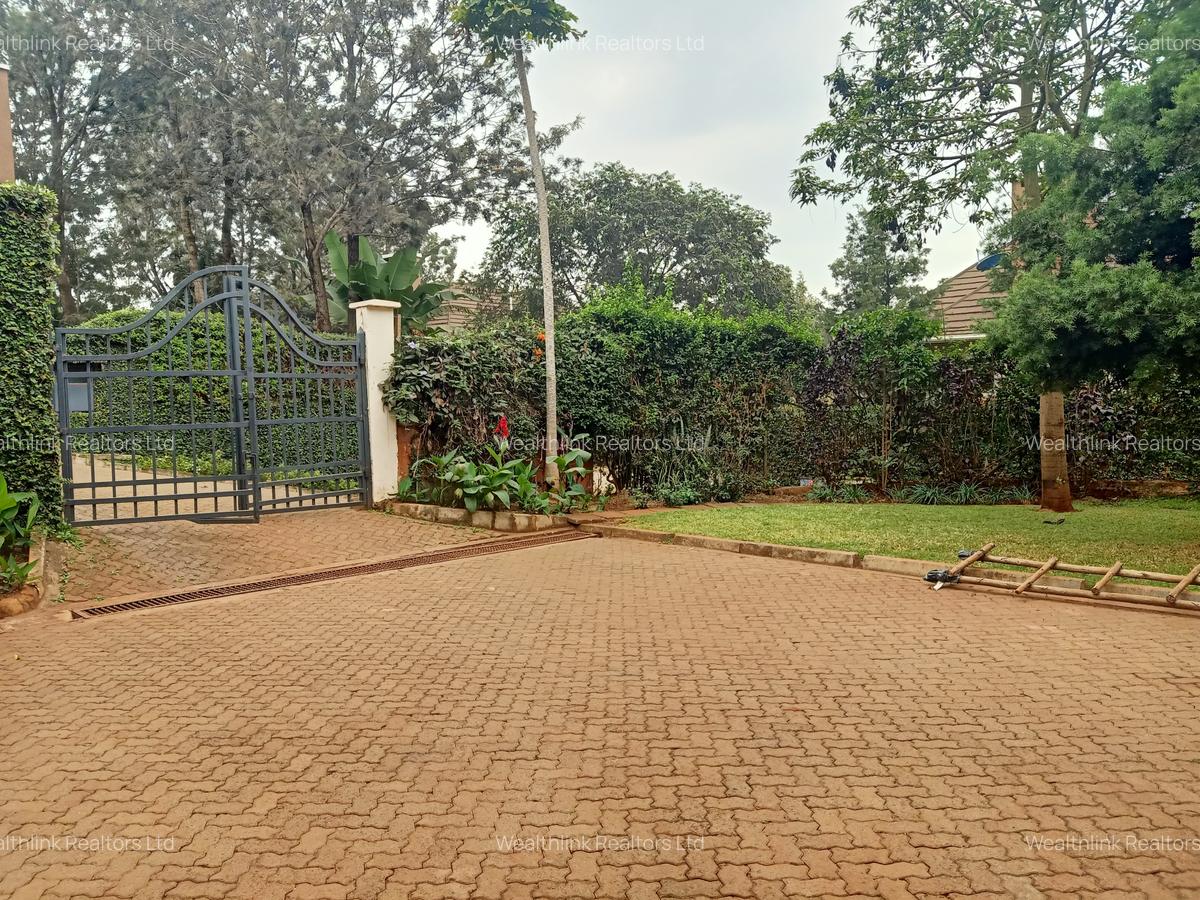 4 Bed Townhouse with En Suite at Runda Palm - 4