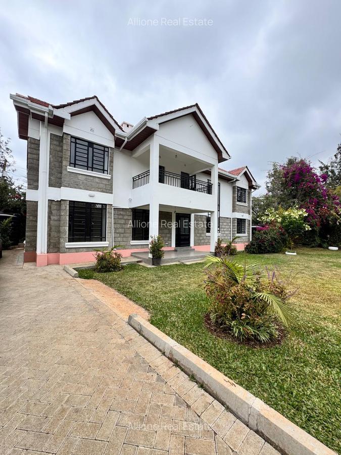 5 Bed Townhouse at Near Galleria Mall - 1