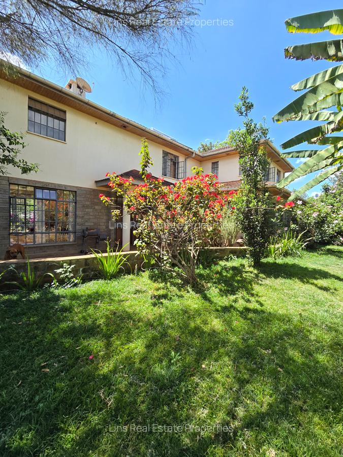 4 Bed Townhouse with En Suite in Gigiri - 2