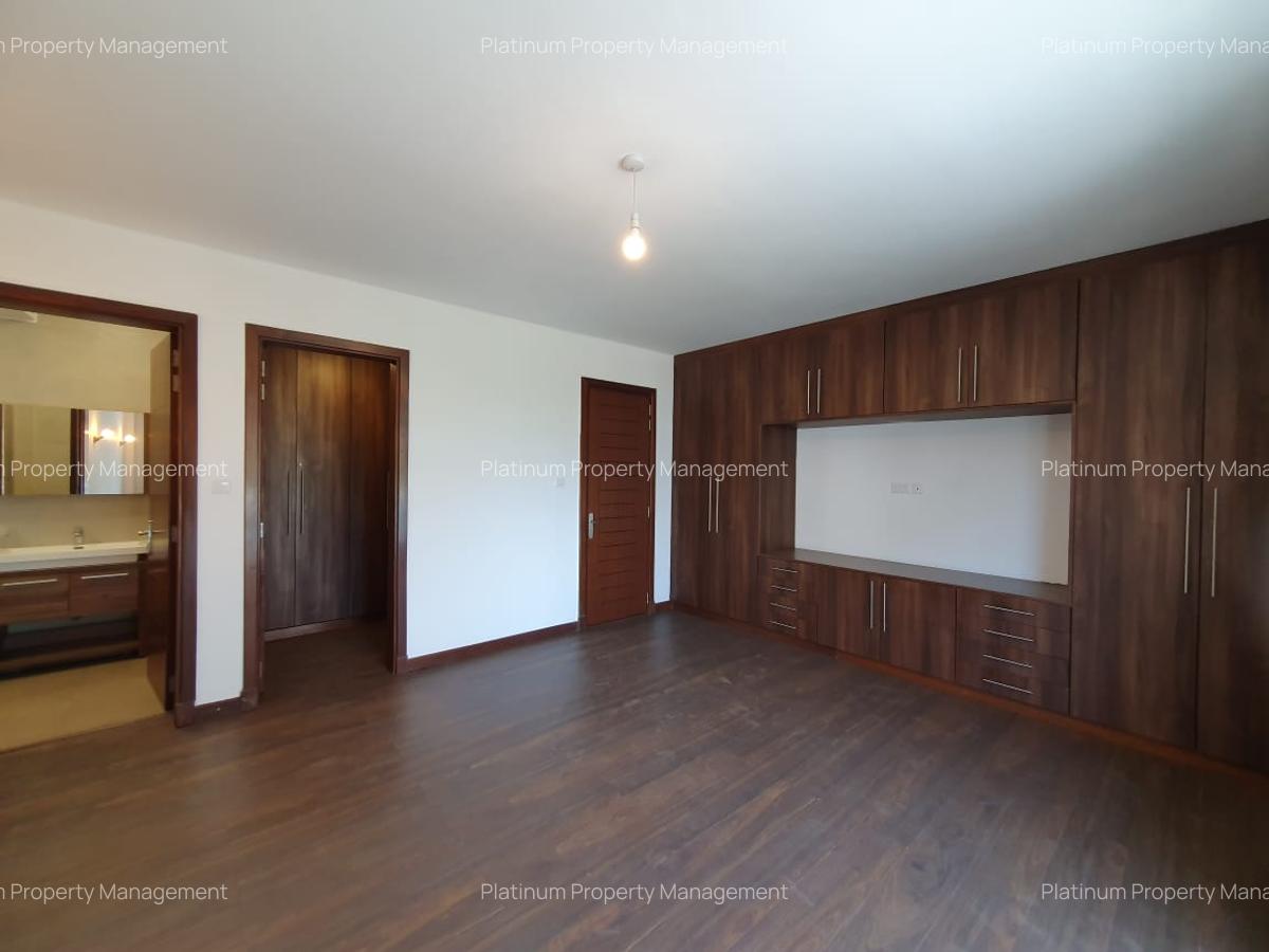 4 Bed Apartment with En Suite at General Mathenge Rd - 8