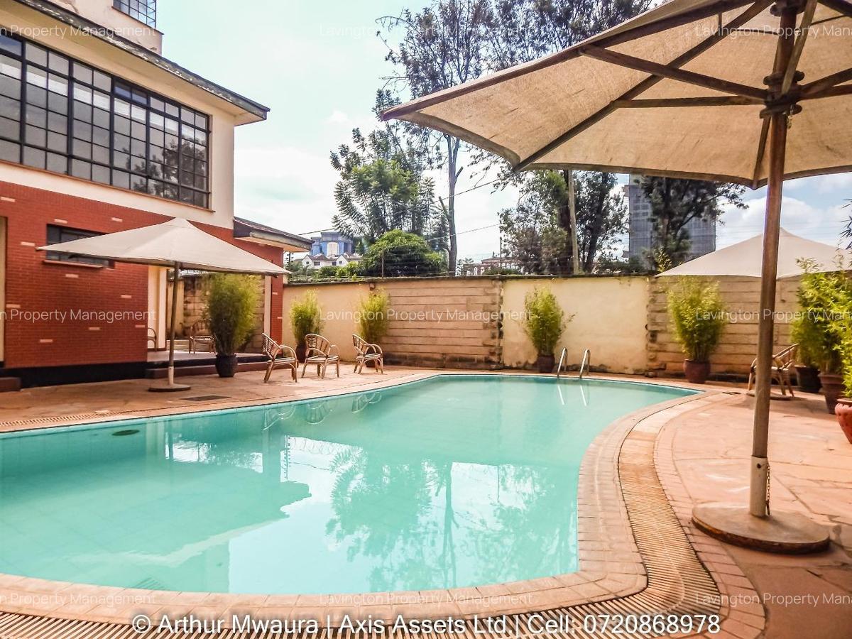 3 Bed Apartment with En Suite at Riverside Drive - 6