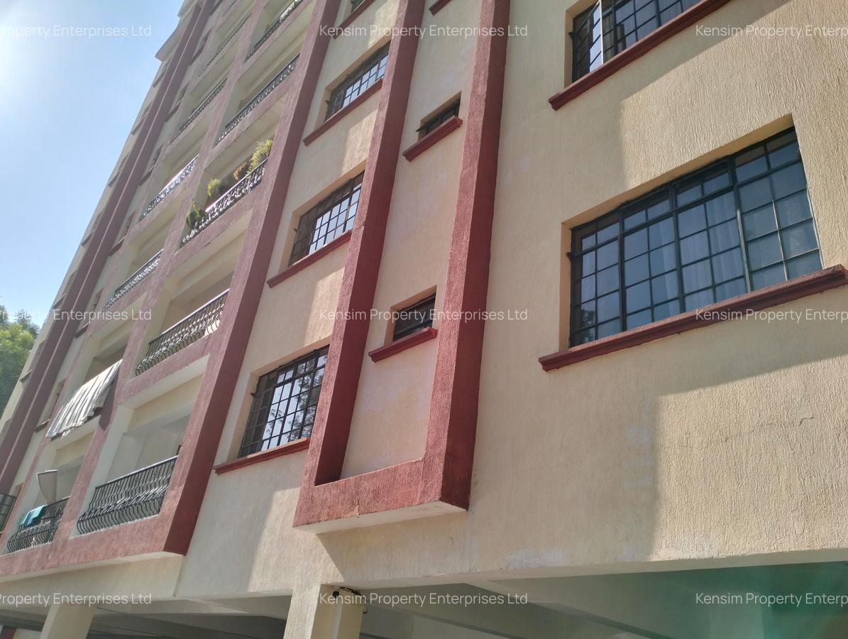 2 Bed Apartment with En Suite in Westlands Area - 2