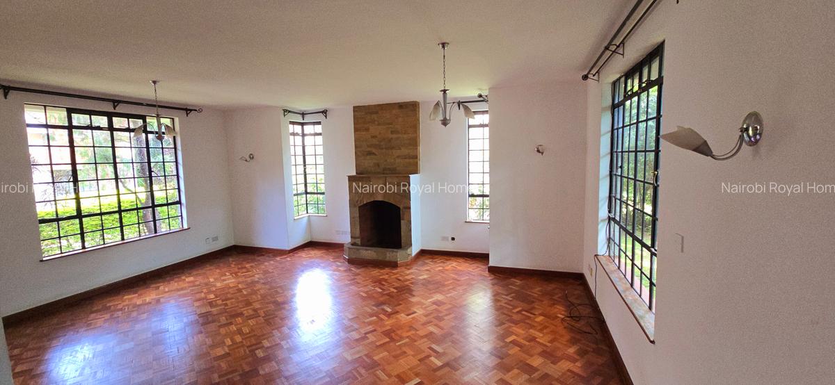 4 Bed Townhouse with En Suite at Lavington Green - 17