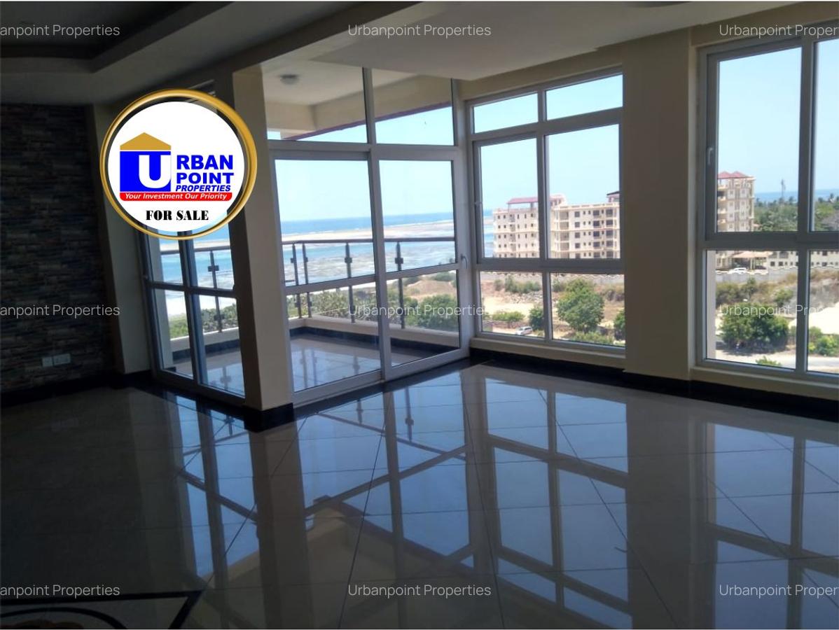 3 Bed Apartment with Parking in Nyali Area - 11
