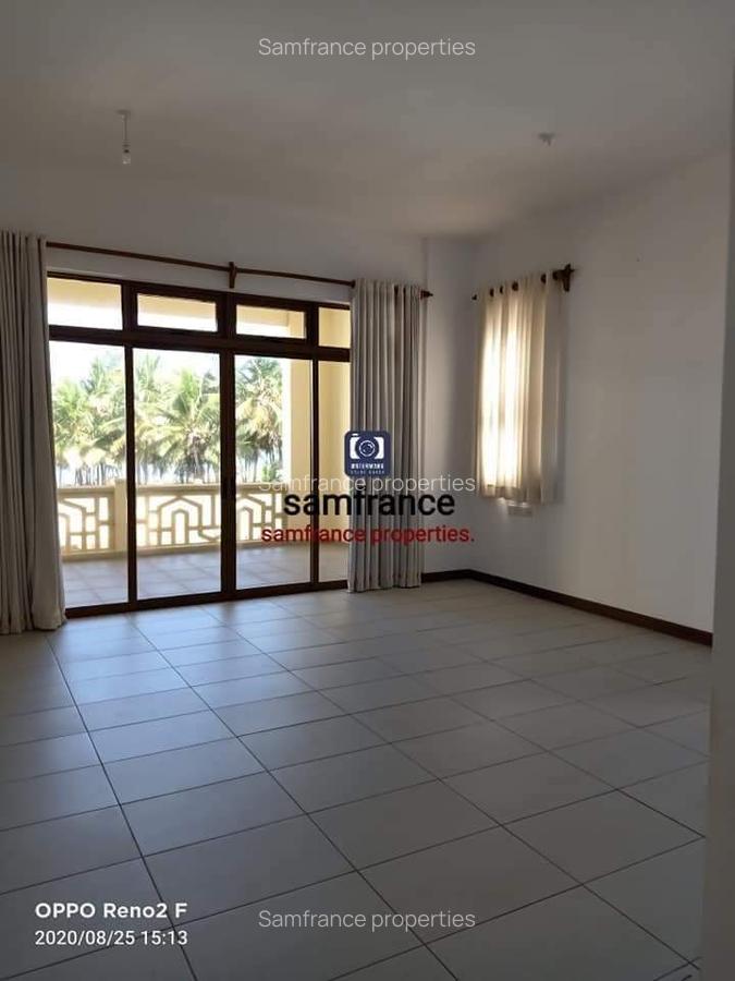 Serviced 4 Bed Apartment with En Suite at Nyali Road - 5