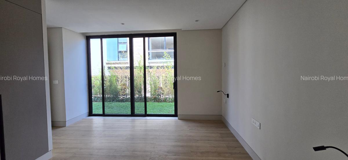 5 Bed Townhouse with En Suite at Kyuna Grovelia Grove - 15