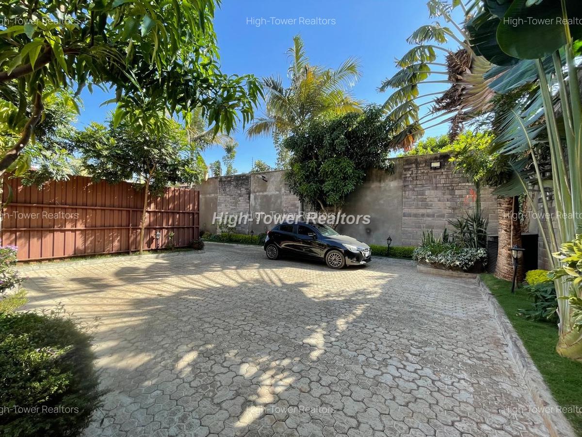 4 Bed Townhouse with En Suite in Runda - 18