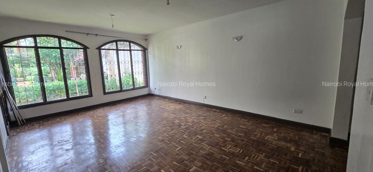 4 Bed Townhouse with En Suite at Off Gitanga Road - 19