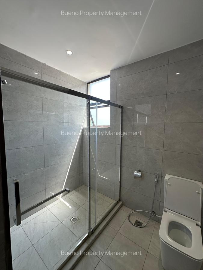 5 Bed Apartment with En Suite in Kileleshwa - 7