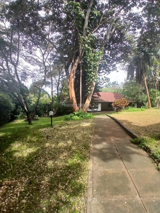 4 Bed House in Runda - 4