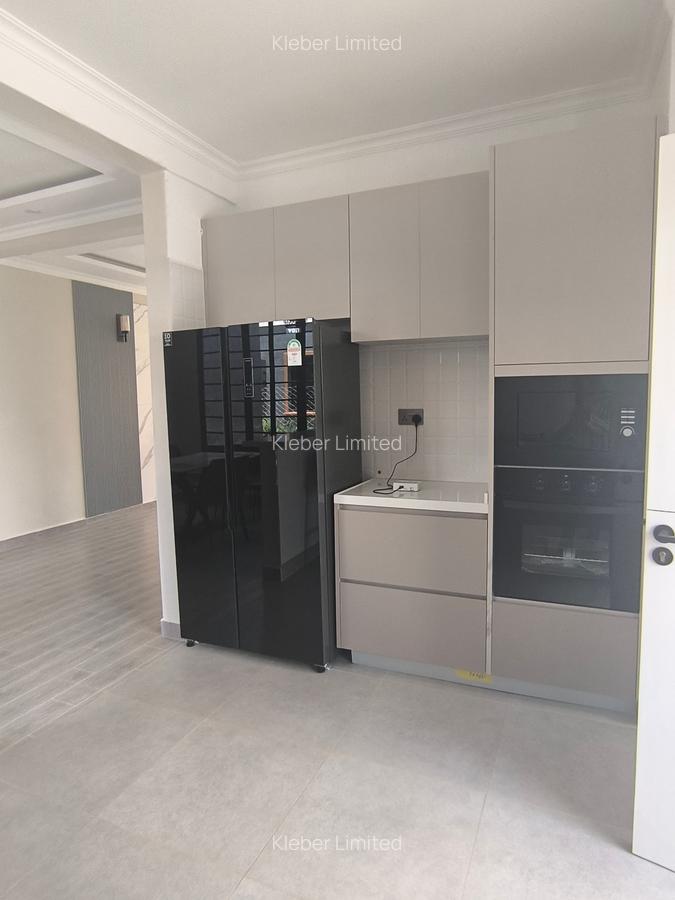 3 Bed House with En Suite in Kitengela - 9