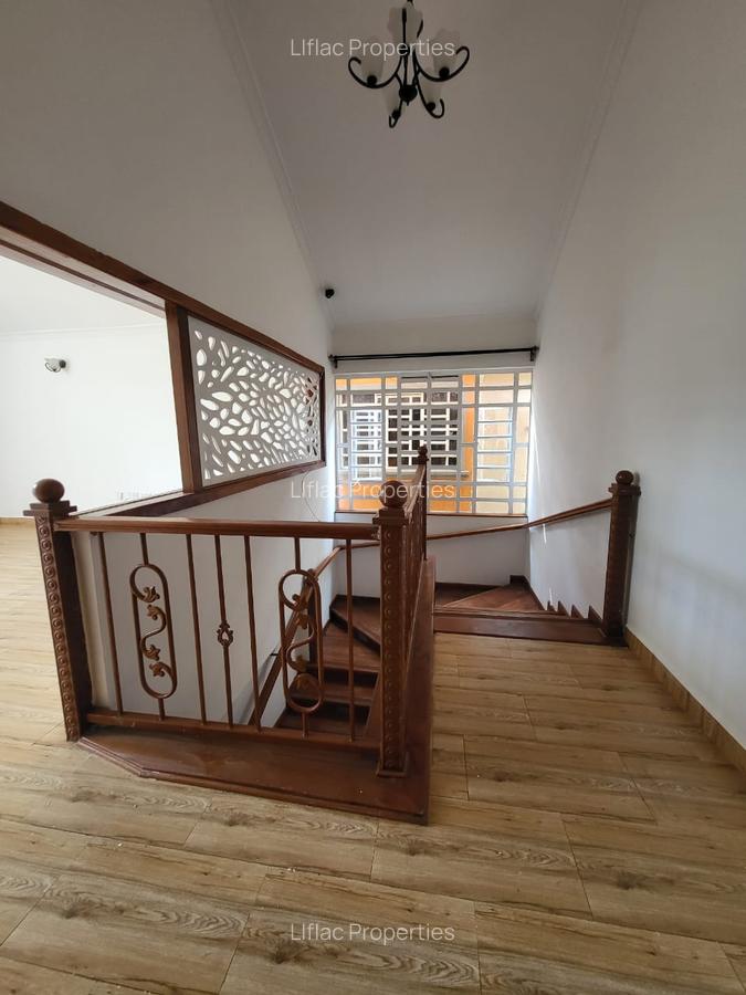 4 Bed Townhouse with En Suite at Kiambu Town Near Nova Park Hotel - 17