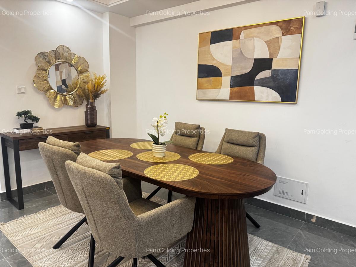 2 Bed Apartment with En Suite in Riverside - 10