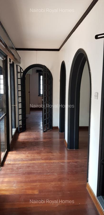 4 Bed Townhouse with En Suite at Riverside Drive - 20