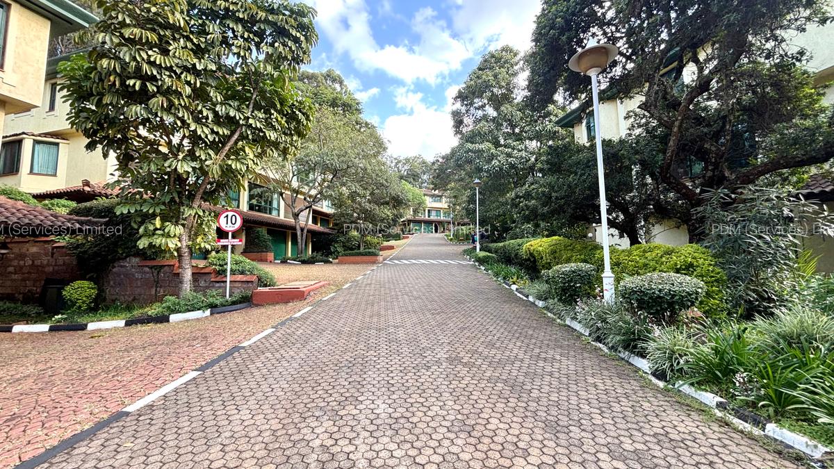 3 Bed Townhouse with En Suite at Grevillea Grove - 20
