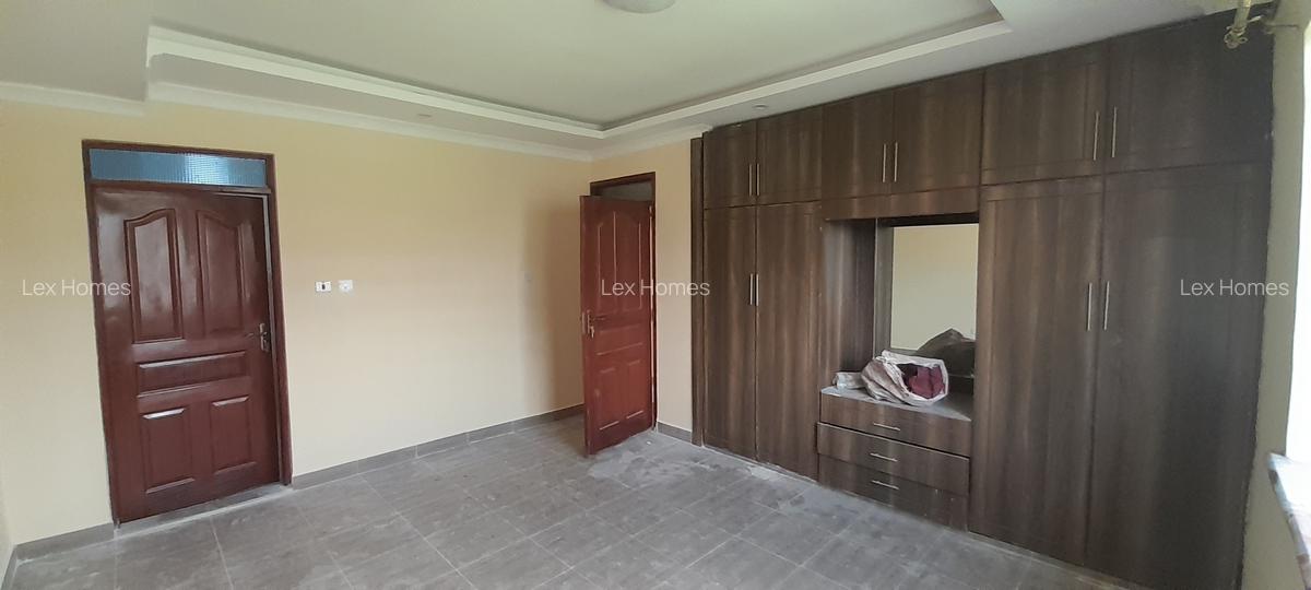 3 Bed House with En Suite at Rimpa - 12