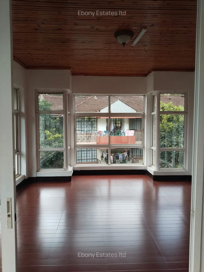 5 Bed Townhouse with En Suite in Kileleshwa - 14