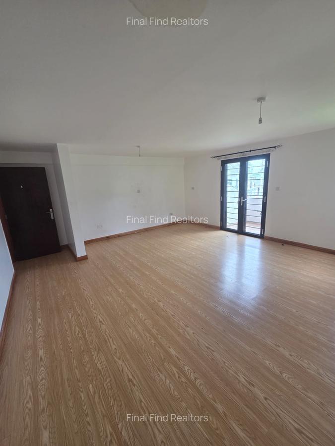 4 Bed House with En Suite in Runda - 1