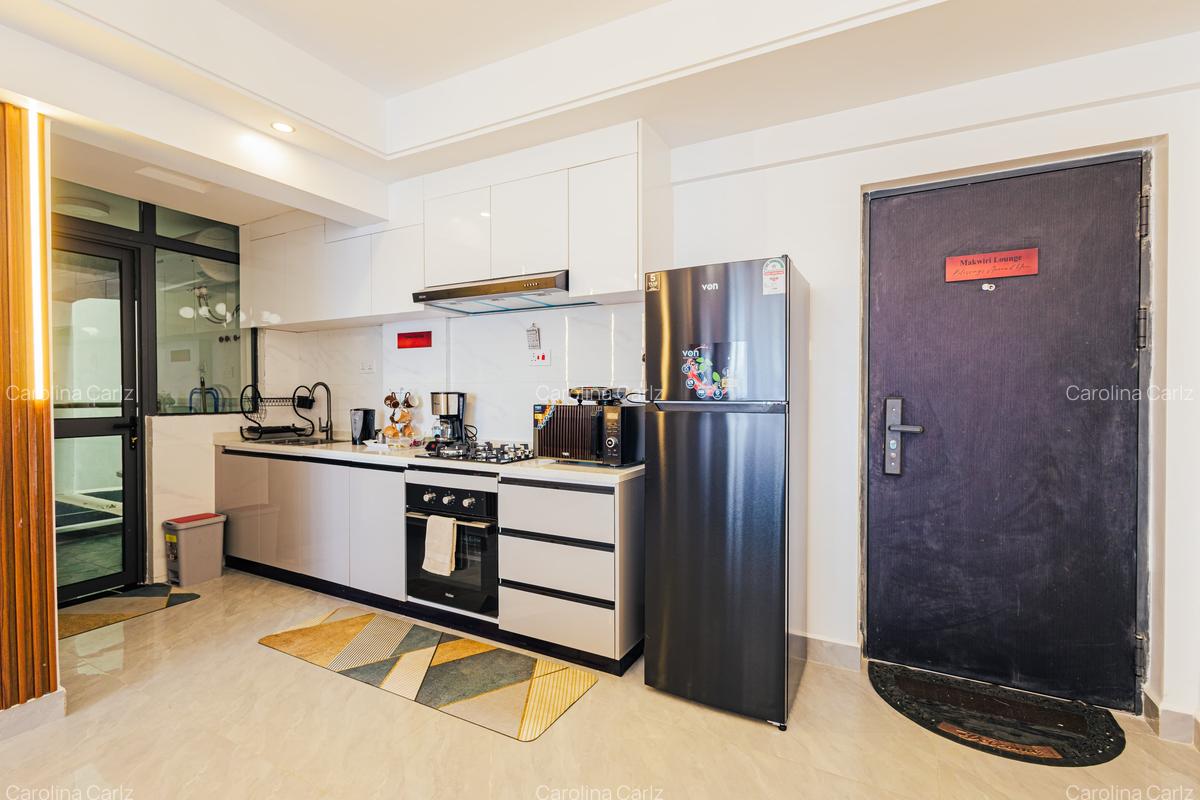 Serviced 3 Bed Apartment with En Suite in Westlands Area - 10