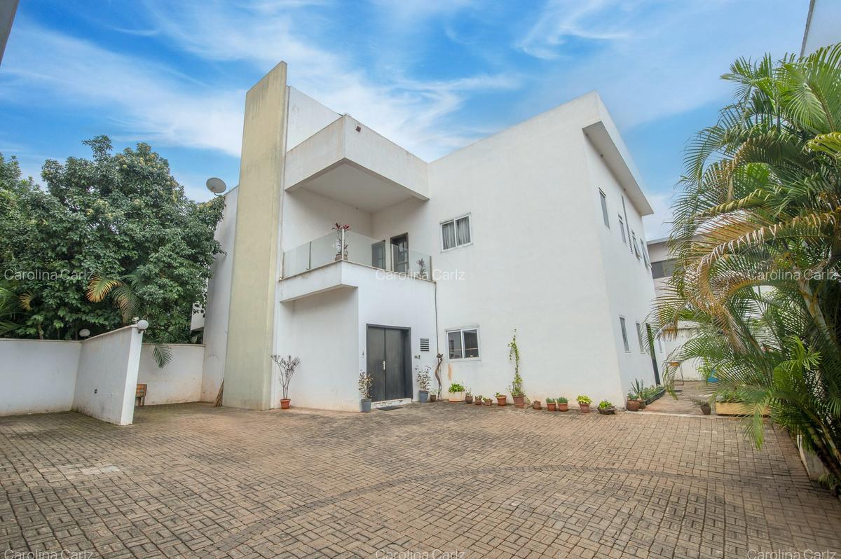 5 Bed Villa with En Suite at Peponi Road - 1
