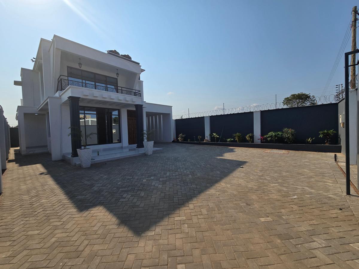 3 Bed House with En Suite in Mtwapa - 20