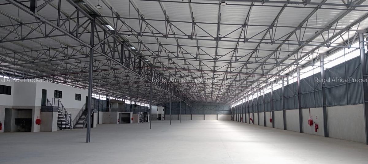 20,000 ft² Warehouse with Service Charge Included in Eastern ByPass - 4