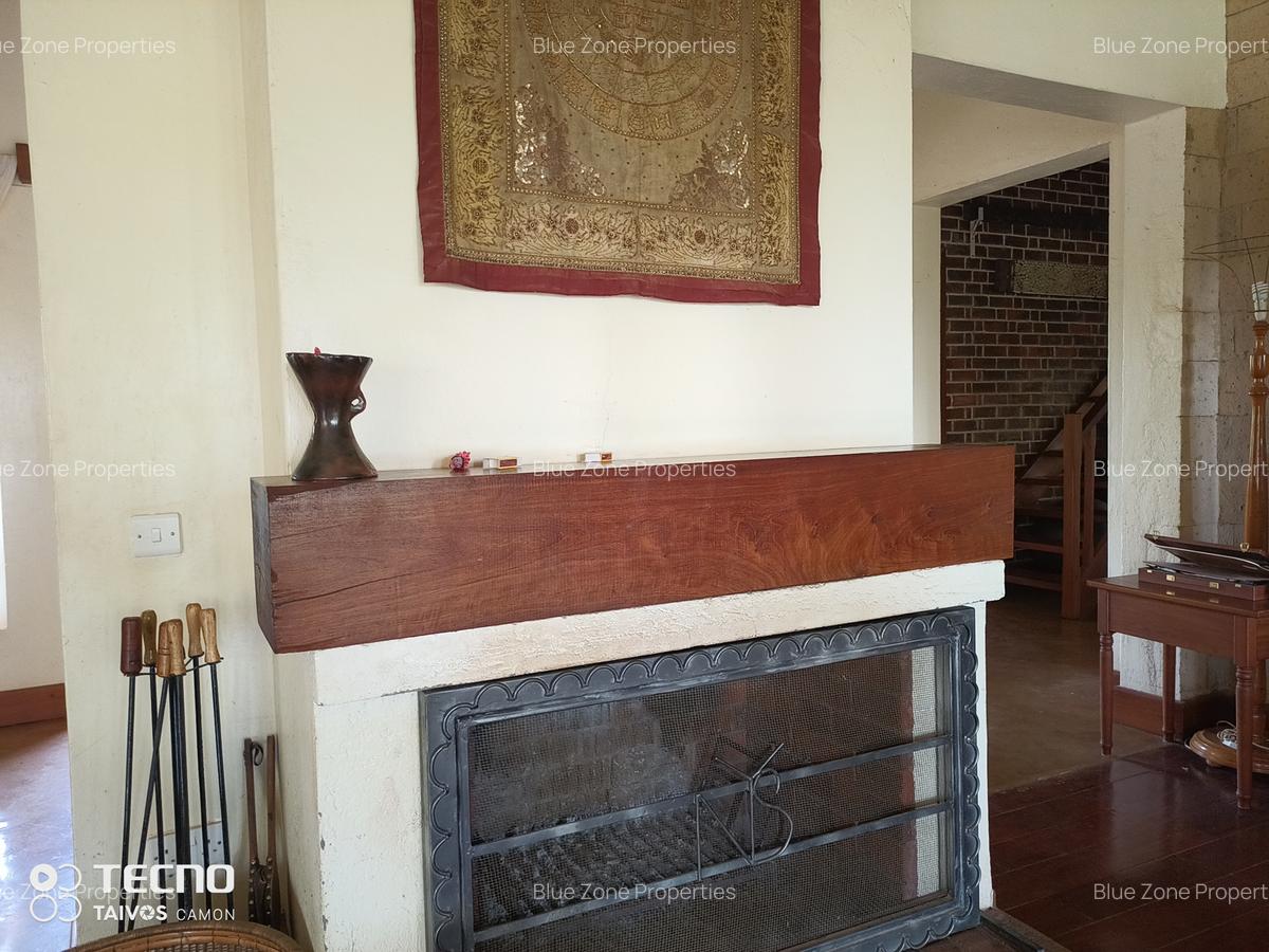 3 Bed House with En Suite at Off Benin Dr - 11