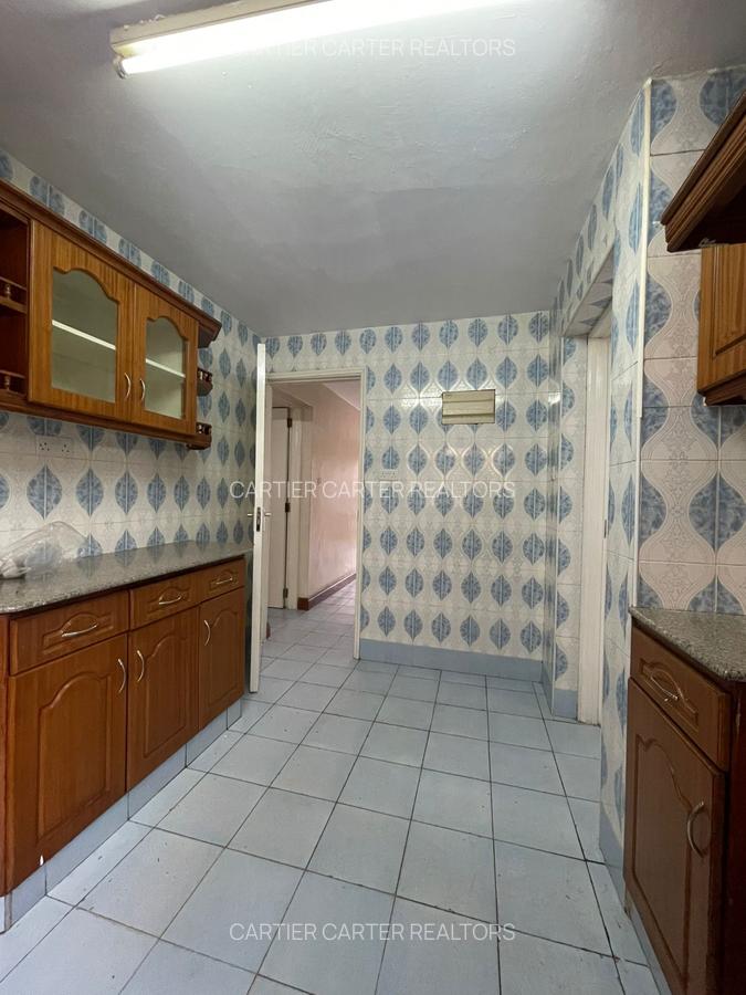 4 Bed Townhouse with En Suite in South C - 9