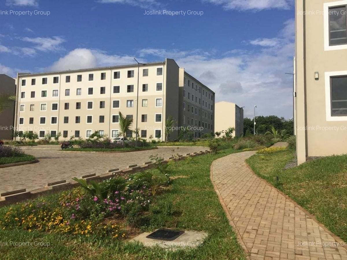 2 Bed Apartment with En Suite in Nyali Area - 14