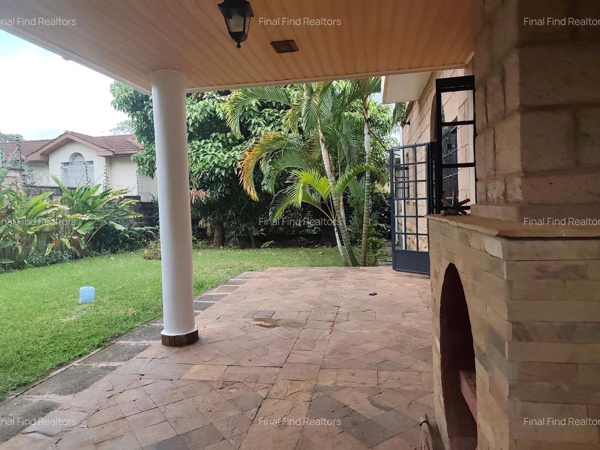 4 Bed Townhouse with En Suite in Kitisuru - 15
