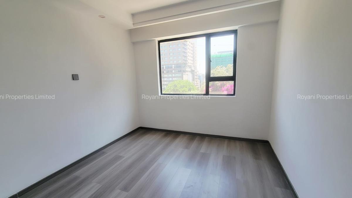 2 Bed Apartment with En Suite in Westlands Area - 9