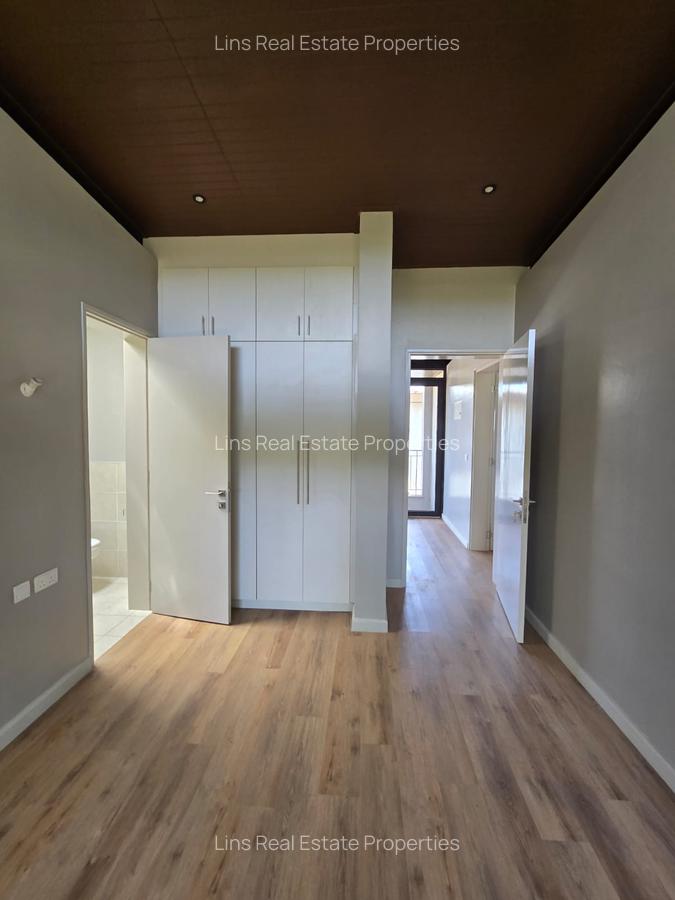 4 Bed Townhouse with En Suite in Runda - 7