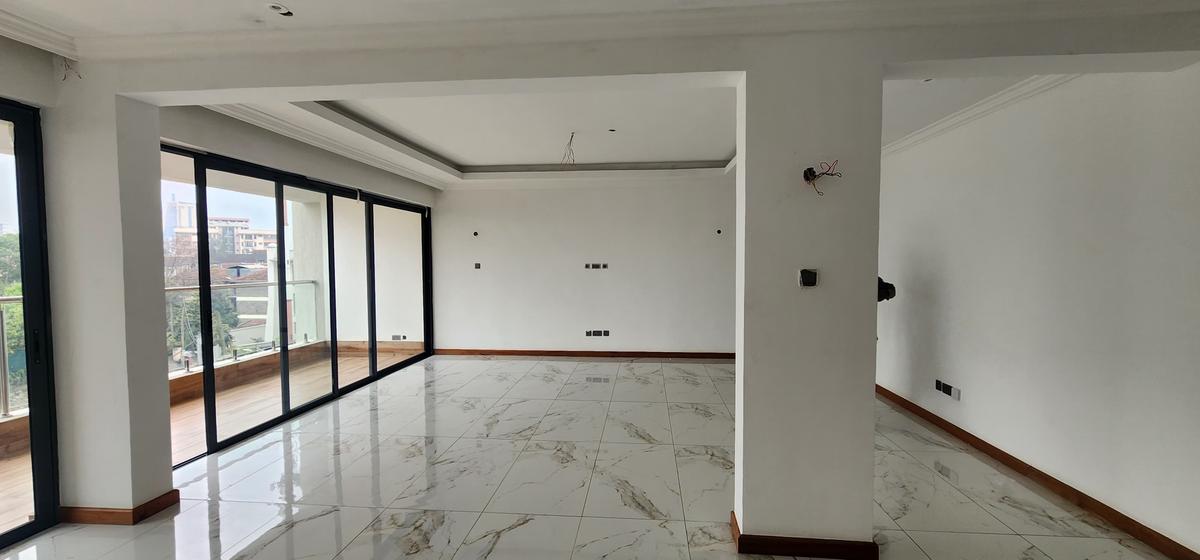 3 Bed Apartment with En Suite in Kileleshwa - 2