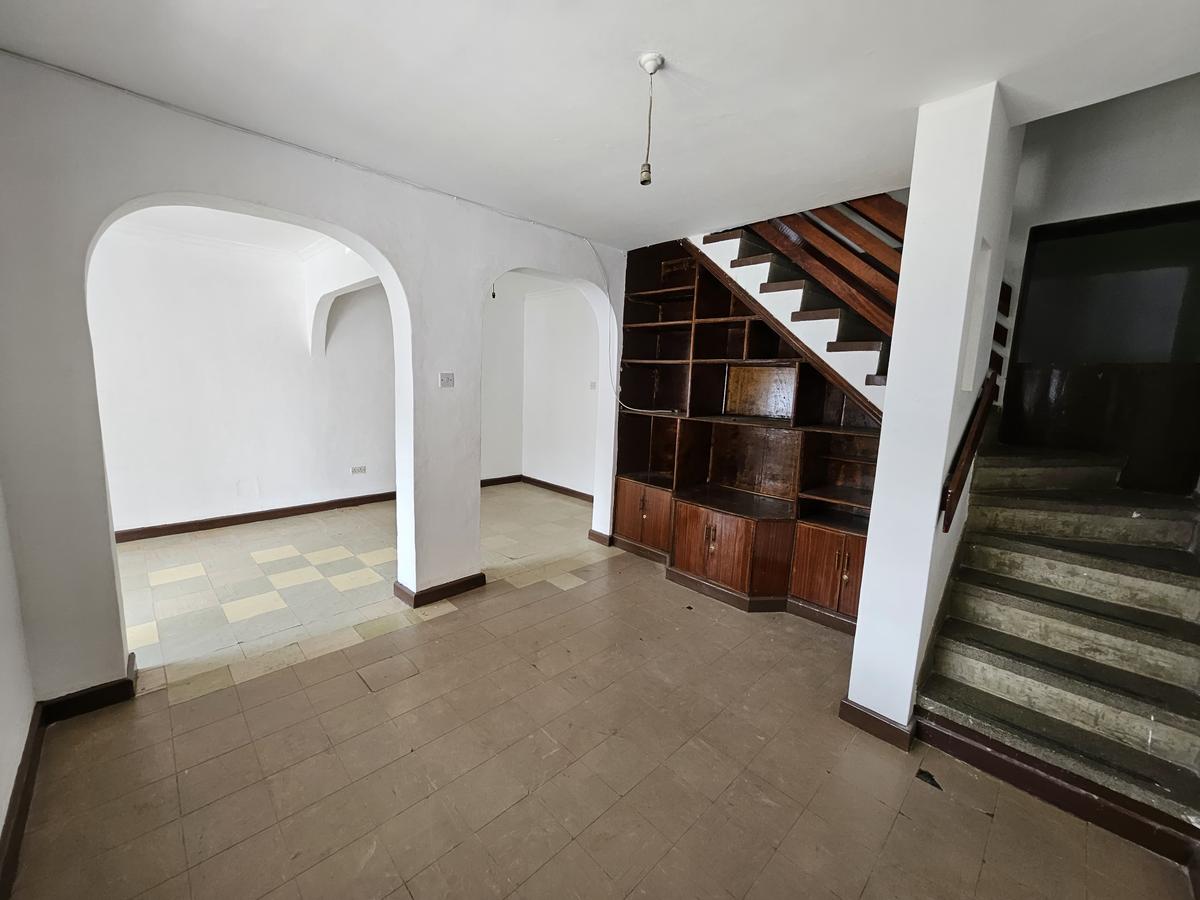 4 Bed House with Borehole in Buruburu - 14